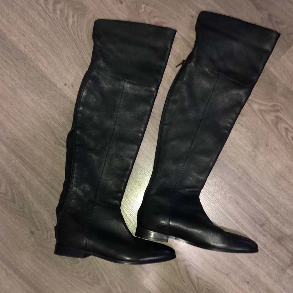 Knee high lined leather boots